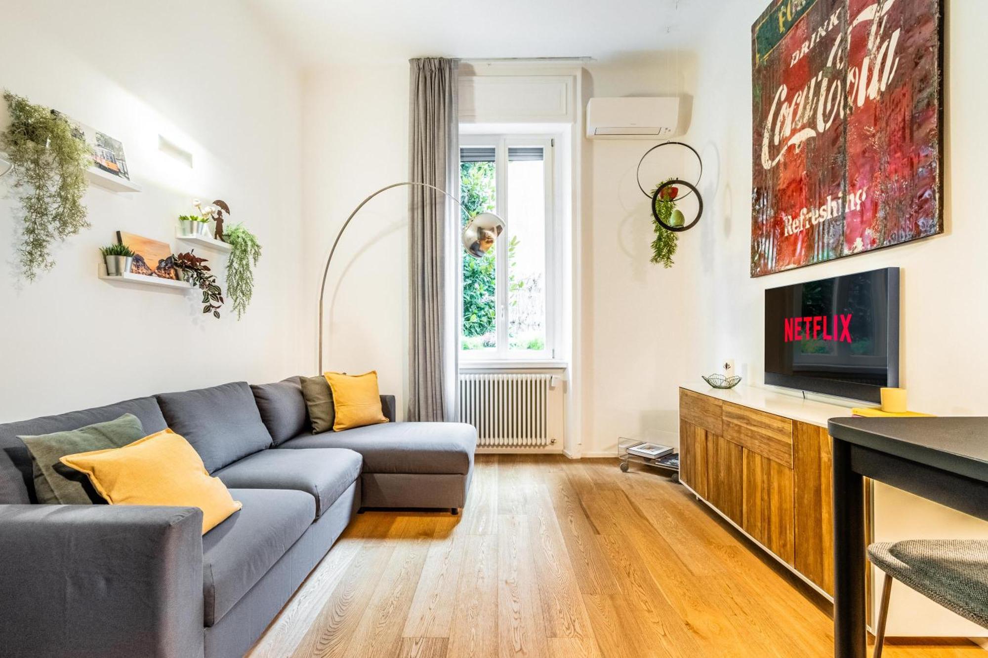 Goldoni House - Duomo 2 K M - Porta Venezia - Linate Apartment Milan Exterior photo
